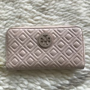 Tory Burch ZIP CONTINENTAL WALLET